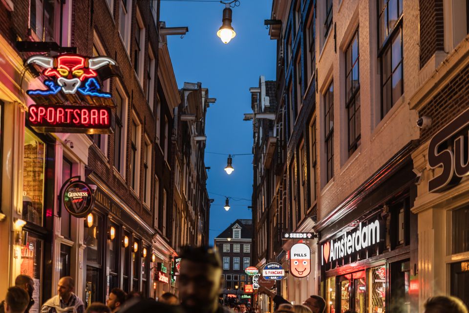 Amsterdam: Private Night Tour of Speakeasies and Bars - Customer Feedback