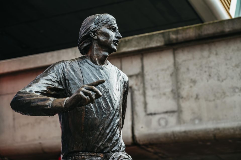 Amsterdam: VIP Johan Cruijff Arena Tour With Drink and Scarf - Important Information