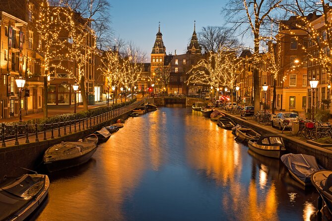 Amsterdam Winter Wonder Walk - Explore Amsterdams Canals