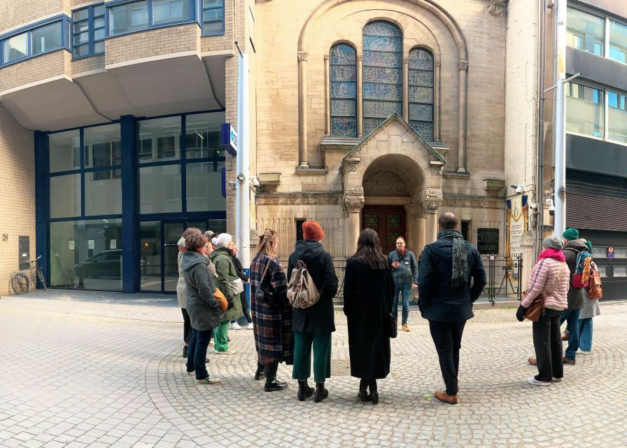 Antwerp: Jewish Neighbourhood Guided Walking Tour - Getting There