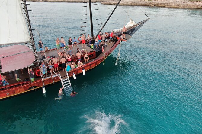 Aruba Jolly Pirate Afternoon Sail With Snorkeling - Open Bar and Drinks