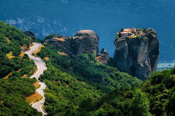 Athens: 2-Day Trip to Meteora With Guided Tours and Hotel - Group Size and Accessibility