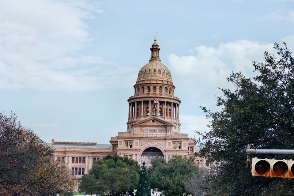 Austin: Sightseeing Tour by Minivan With Commentary - Meeting Point