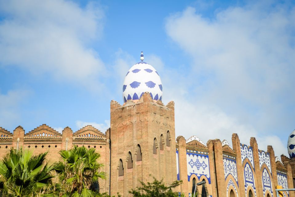 Barcelona: 2.5h Gaudí Segway Tour - Preparation and Meeting Information