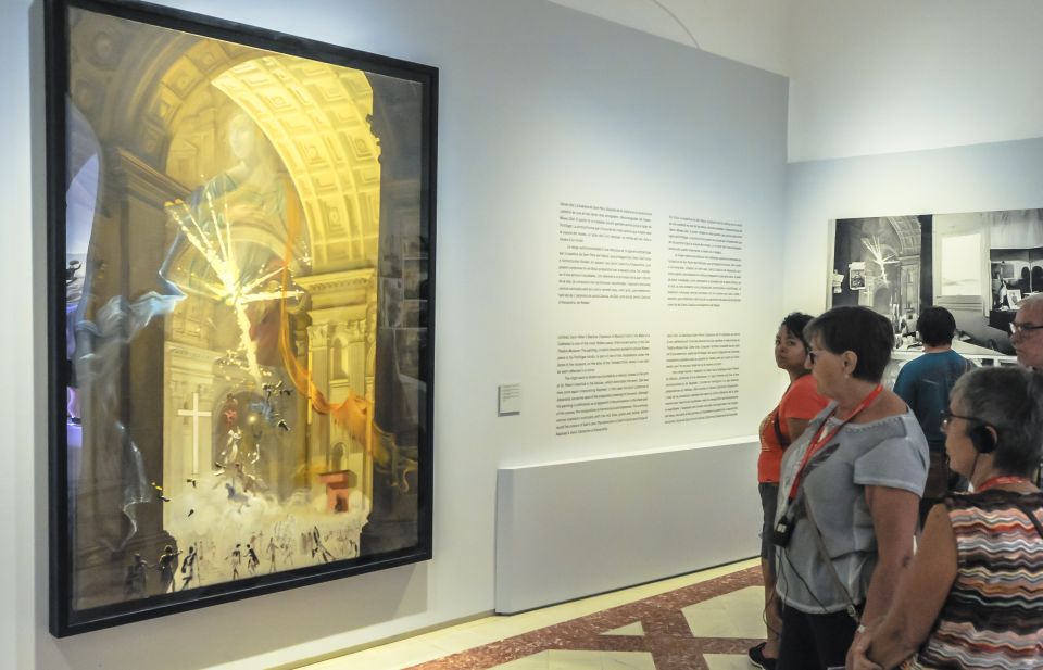 Barcelona: Dali Museum, House and Cadaques Guided Tour - Beach Access and Attire