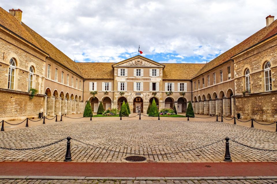 Beaune - Historic Guided Walking Tour - Étienne-Jules Marey Monument