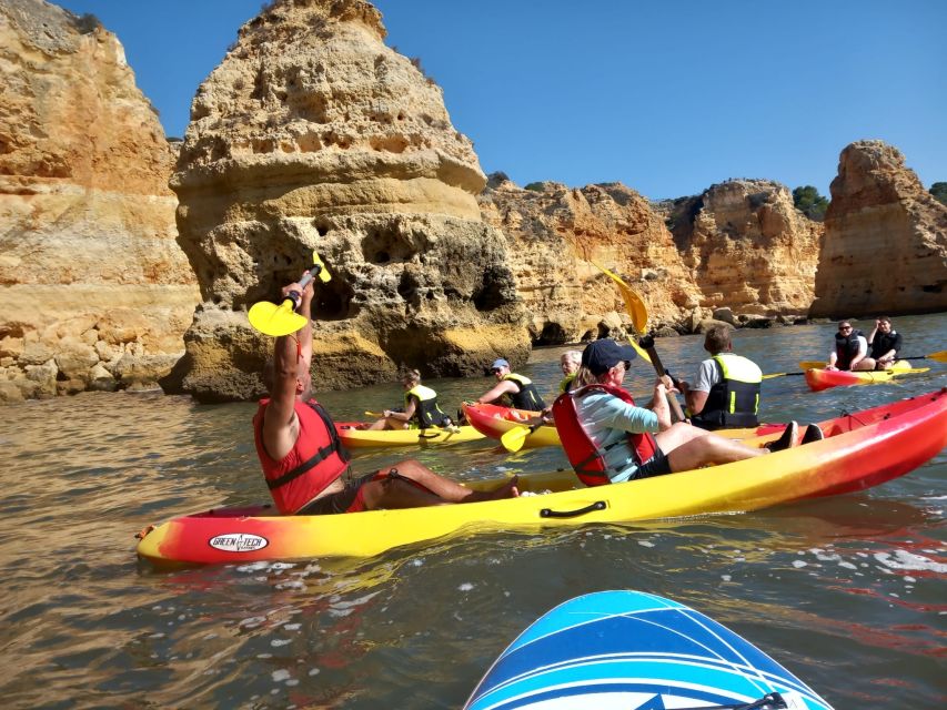 Benagil Beach: Kayak Rental With Caves and Cliffs - Language Support