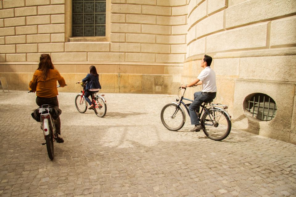 Berlin Day City Bike Tour - Meeting Point and Location