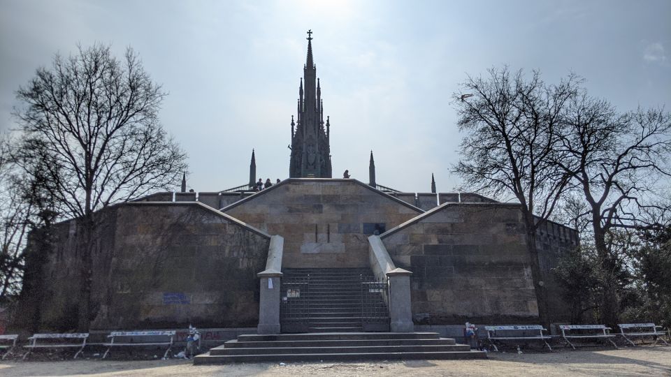 Berlin: Kreuzberg, Self-guided Neighbourhood Walk - Exploring Kreuzbergs Tranquility