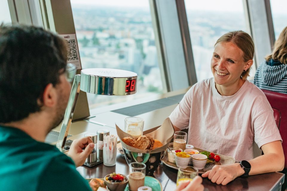 Berlin: TV Tower Ticket & Breakfast at Revolving Restaurant - Reservations and Waiting Times