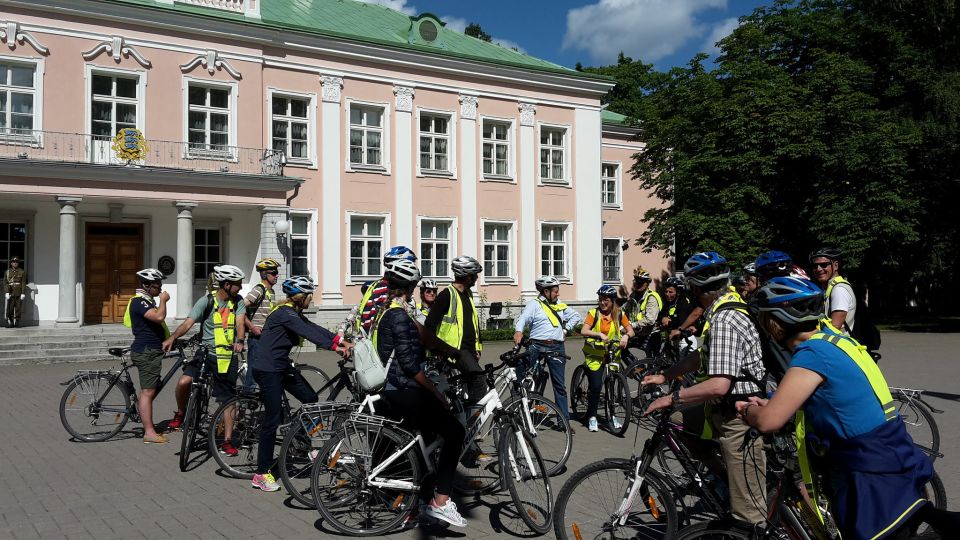 Best of Tallinn 2-Hour Bike Tour - Meeting Point and Transportation