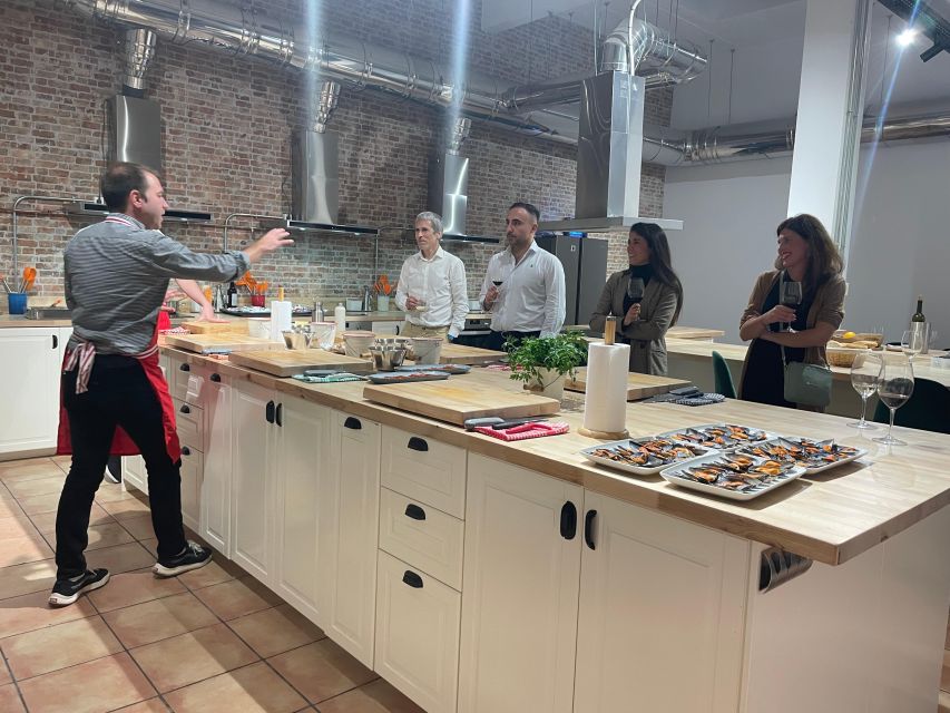 Bilbao: Traditional Basque Cooking Class With Wine Tasting - Customer Reviews