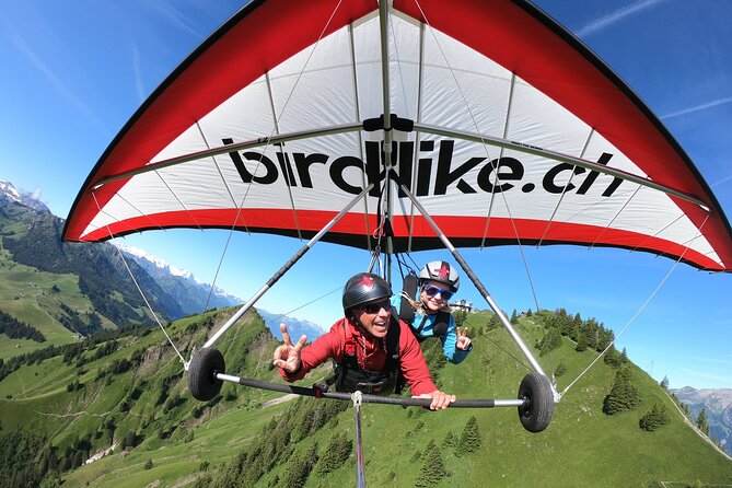 Bird-like Hang Gliding Lucerne - Unforgettable and Magical Flight