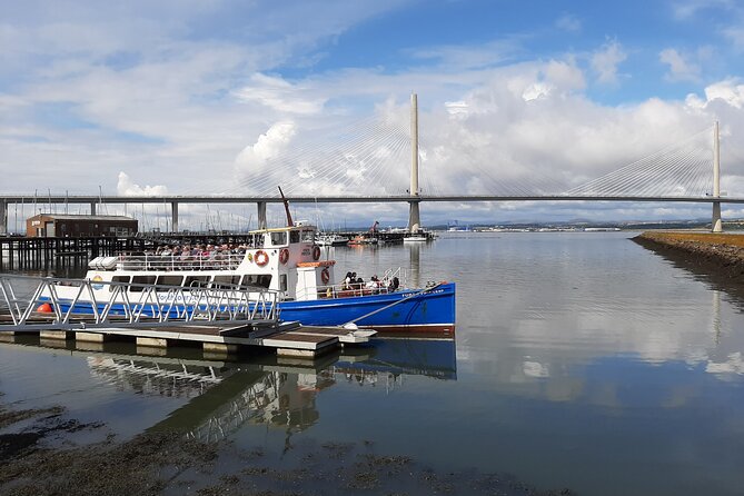 Blackness Castle Cruise - Spotting Marine Wildlife