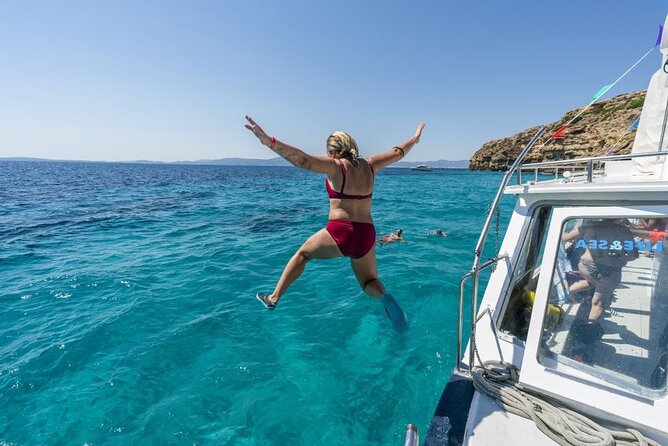 Boat Tour 2 Hour in Palma Bay - Accessibility and Transport