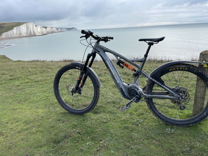 Brighton: Electric Mountain Bike Rental - Venture Into Stanmer Park Nature Reserve