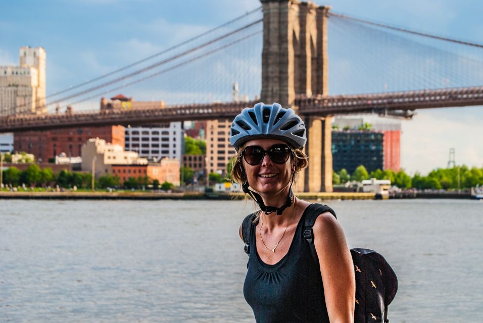 Brooklyn: 2-Hour Manhattan & Brooklyn Bridges Bike Tour - Freedom Tower and Landmarks