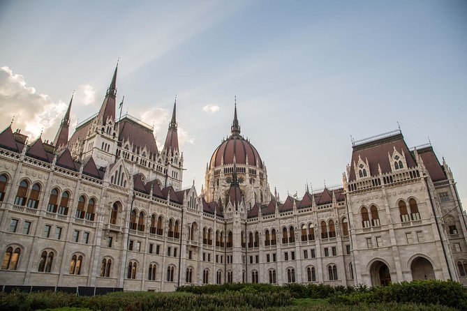 Budapest Grand Walk - Tour Inclusions and Highlights