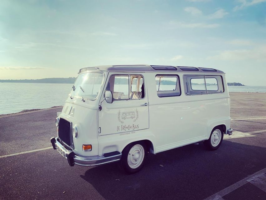 Cannes 2 Hours : Privat City Tour in a French Vintage Bus - La Croisette