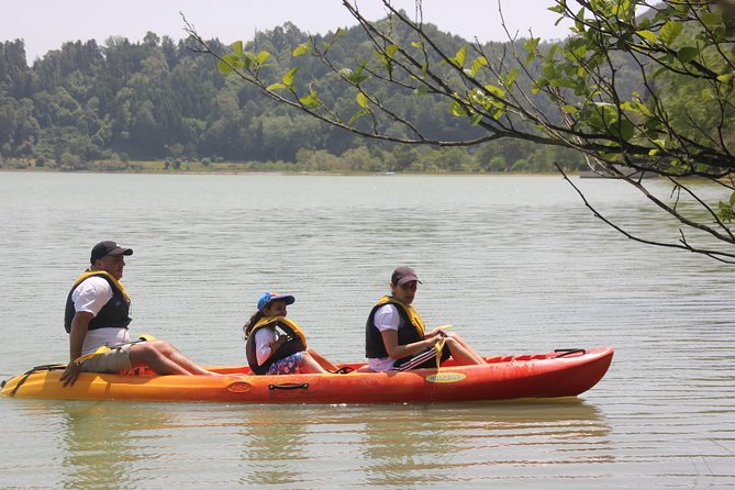 Canoeing at Furnas Lake - Additional Information