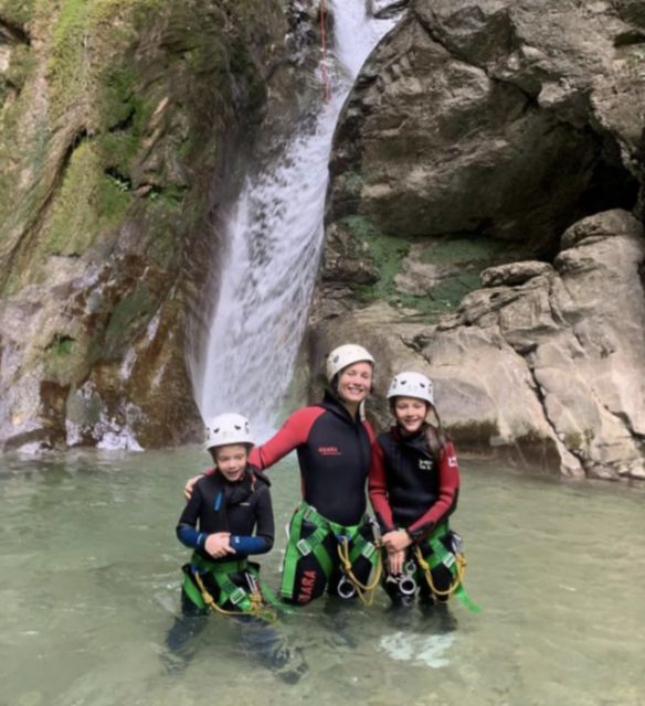 Canyoning Tour - Ecouges Express in Vercors - Grenoble - Preparing for the Canyoning Tour