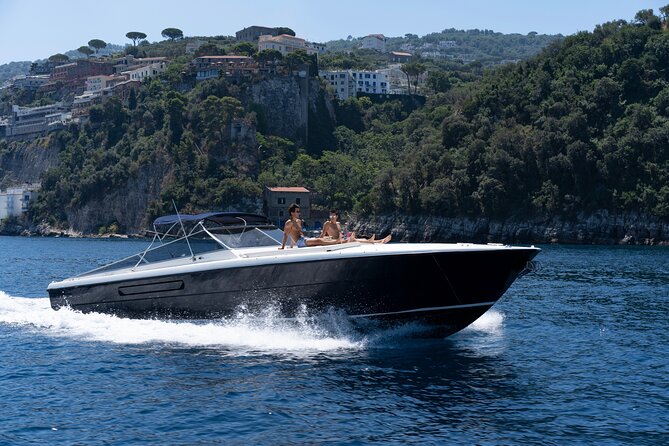 Capri Private Yacht Tour - Accessibility and Policies