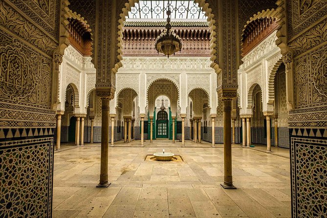 Casablanca Guided City Tour With Mosque Entry Ticket - Mosque Entry Experience