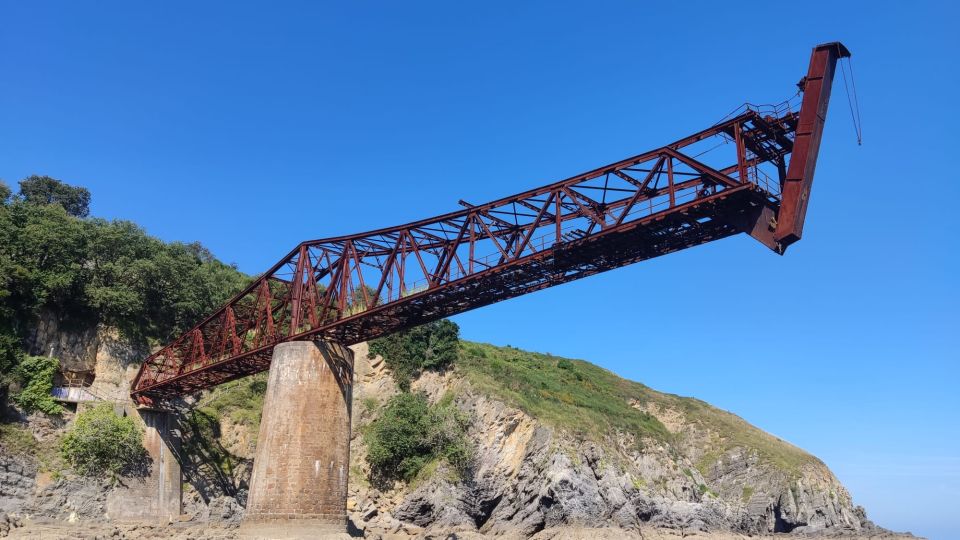 Castro-Urdiales: Private Boat Tour With Guide - Participant Restrictions