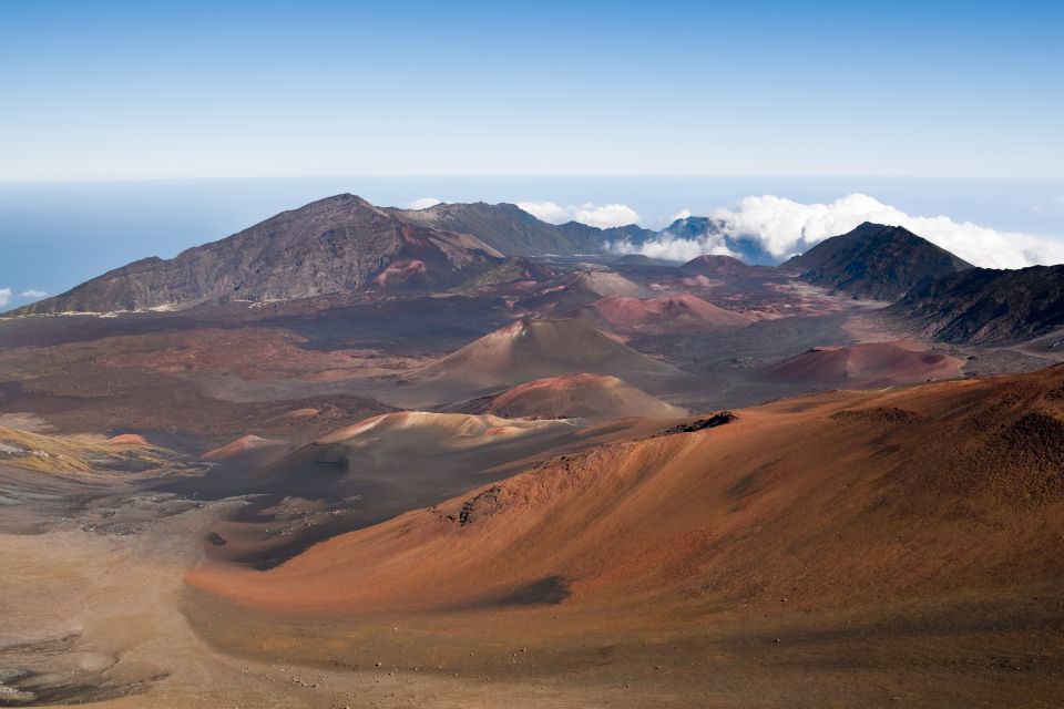 Central Maui: Two-Island Scenic Helicopter Flight to Molokai - Meeting Point Location