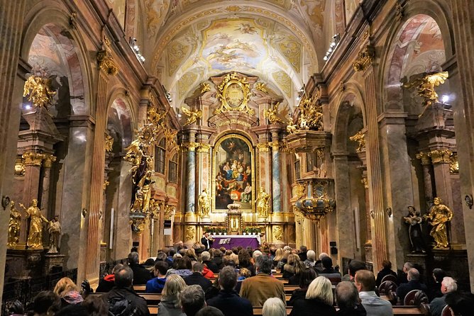 Christmas Concerts at St. Annes Church Vienna - Getting to the Church