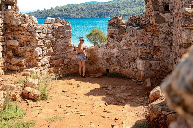 Cleopatra Island Boat Trip, Lunch and Soft Drinks Include ,From Marmaris - Stunning Vistas and Swimming