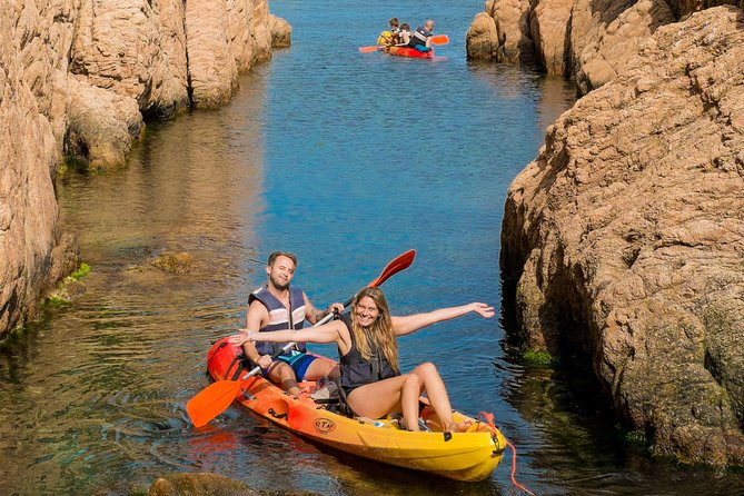 Costa Brava Kayak & Snorkel Tour + Picnic From Barcelona - What to Bring