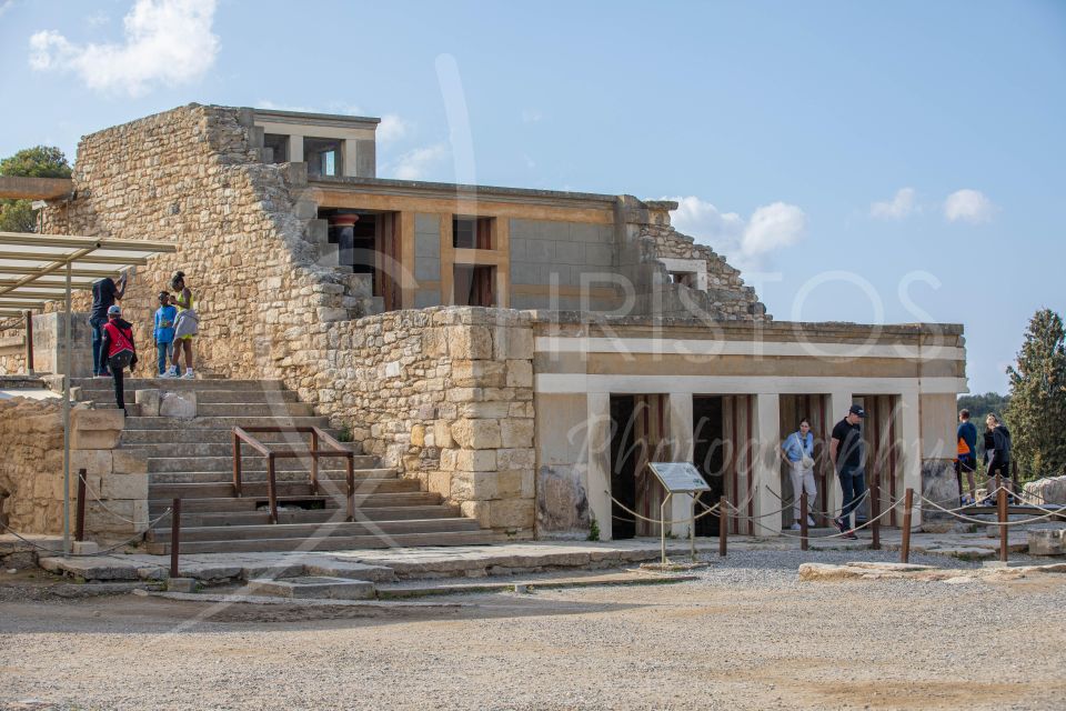 Crete: Knossos Palace - Getting to Knossos Palace