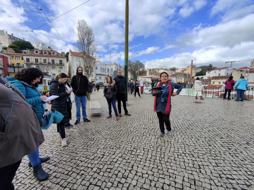 Crime and Punishment in Lisbon: Walking Tour - Calçada De Santo André and Rua Dos Lagares 16