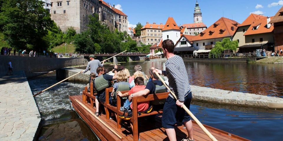 Czech Krumlov: Wooden Raft River Cruise - Accessibility and Mobility