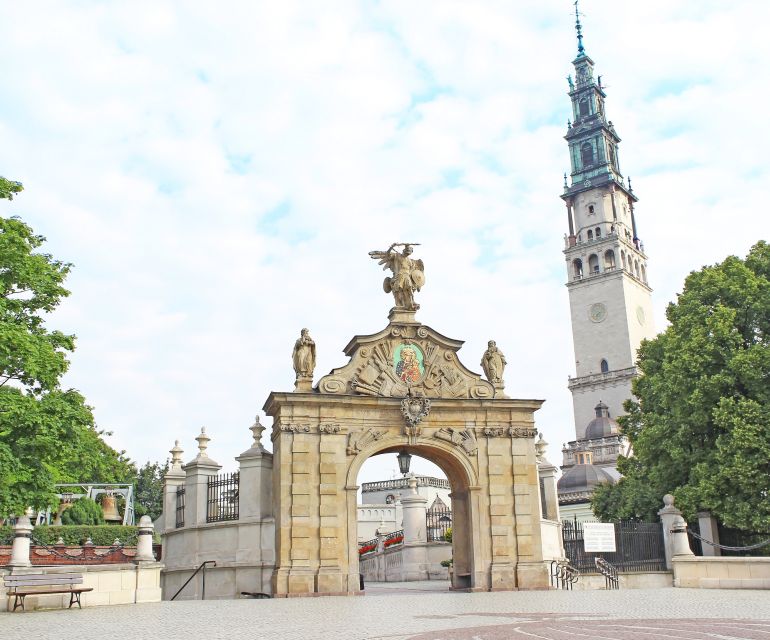 Czestochowa Black Madonna Experience With Private Transport - What to Expect on the Tour