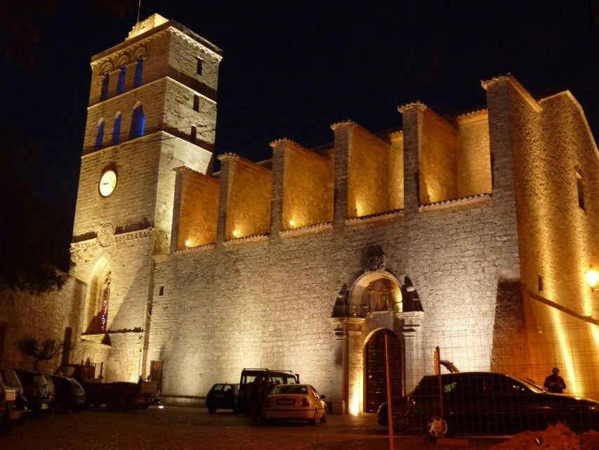 Dark Ibiza. Myths and Legends of the Old City - Tunnels and Portal