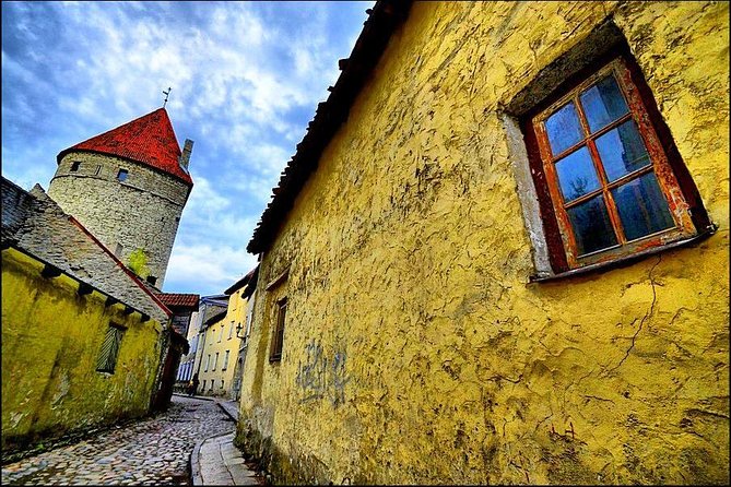 Day Trip From Helsinki to Tallinn. Ferry Included - Transportation Provided