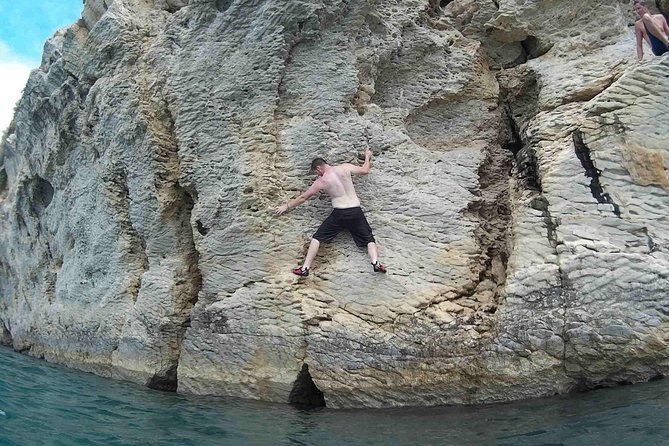 Deep Water Solo and Cliff Jumping Tour in Split - Meeting Point and Duration