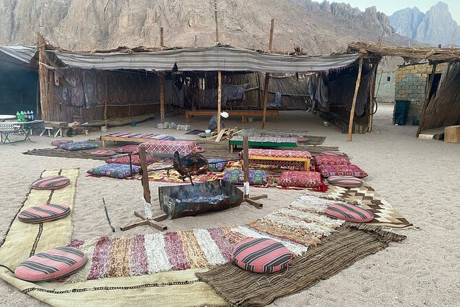 Dining in The Desert - Transport and Pickup