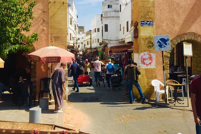 Discovering Life & Walk Inside Old Medina - Fascinating Historical Significance