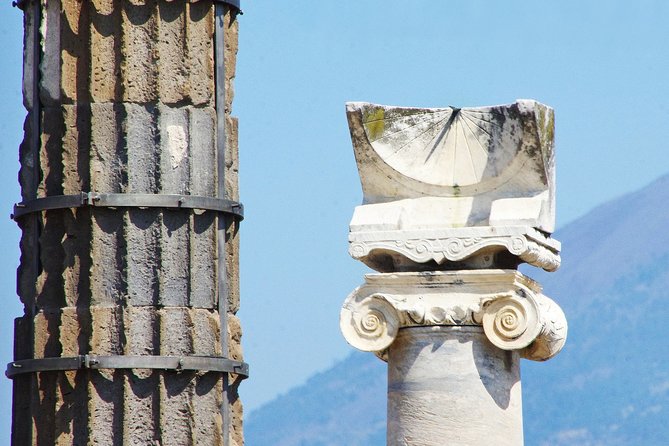 Discovering Pompeii and Vesuvius - VIP Tour With Lunch - Physical Fitness Requirement