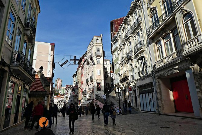 Discovering the Charms and Places of Coimbra - Solemn Igreja De Santa Cruz