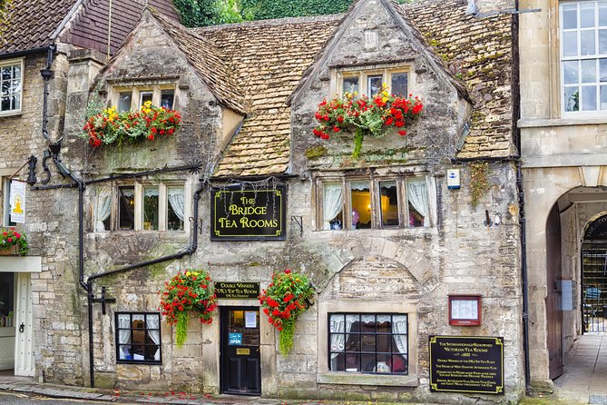 Downtown Abbey Village in The Cotswolds, Blenheim Palace & Lunch - Downton Abbey Filming Locations