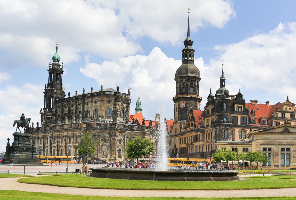 Dresden: History Walking Tour and Chocolate Museum Ticket - Booking and Cancellation