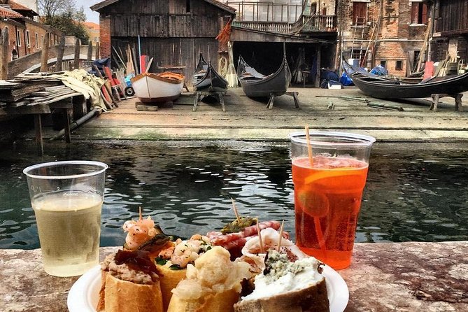 Drink Eat and Walk in Venice - Immersive Food and Drink