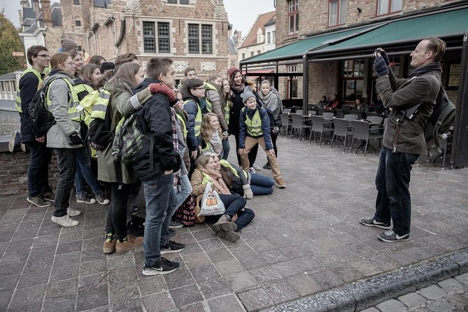 Edges of Brugge Photo Tour - 2hr Open City Tour & Workshop - Camera Rental Available