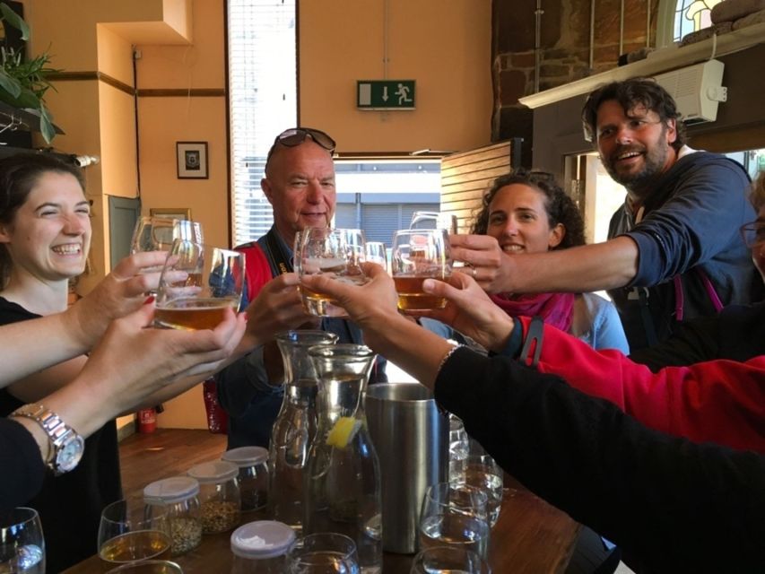 Edinburgh: Old Town Walking Tour and Beer Tasting - Frequently Asked Questions