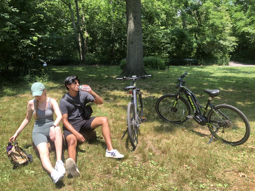 Electric Bike Guided Tour of Central Park - Guided Stops and Itinerary