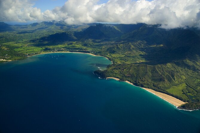 Entire Kauai Airplane Tour - ALL WINDOW SEATS - Knowledgeable and Friendly Pilots